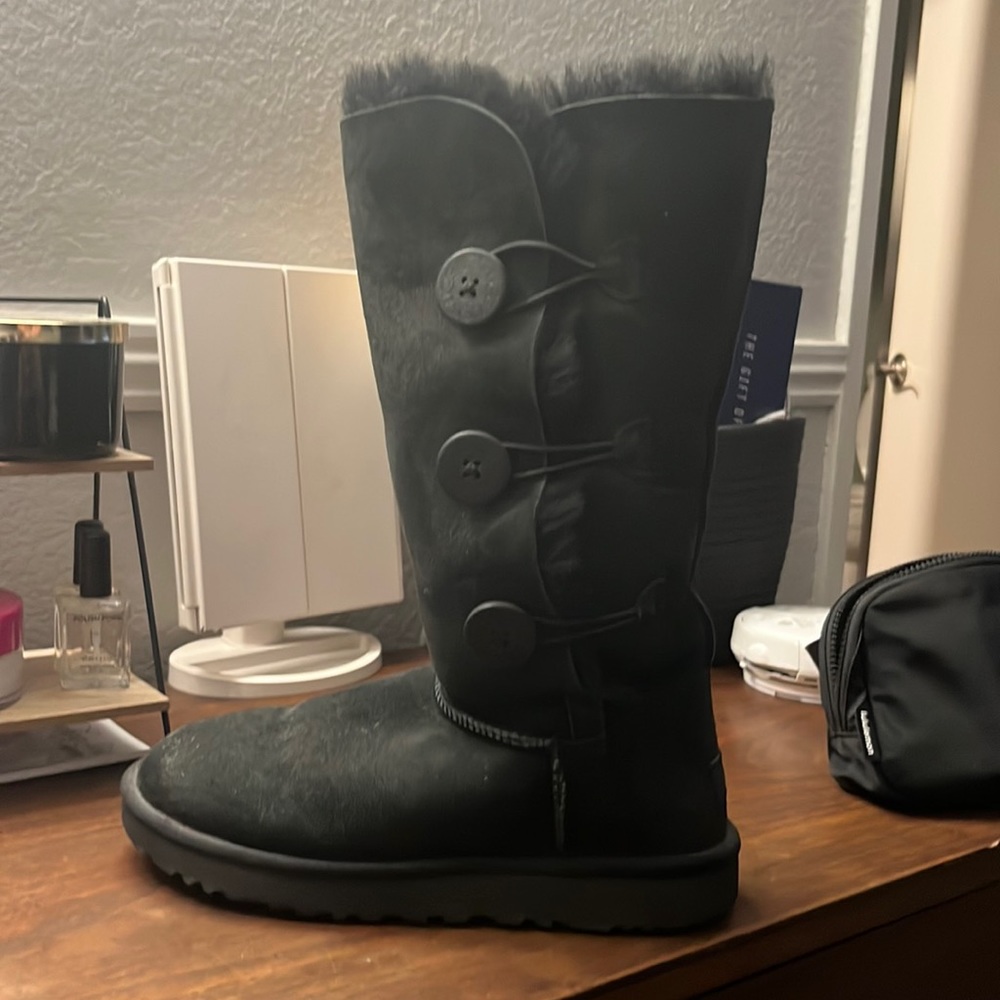 Bailey Button Triplet II Boot-Women Size 9